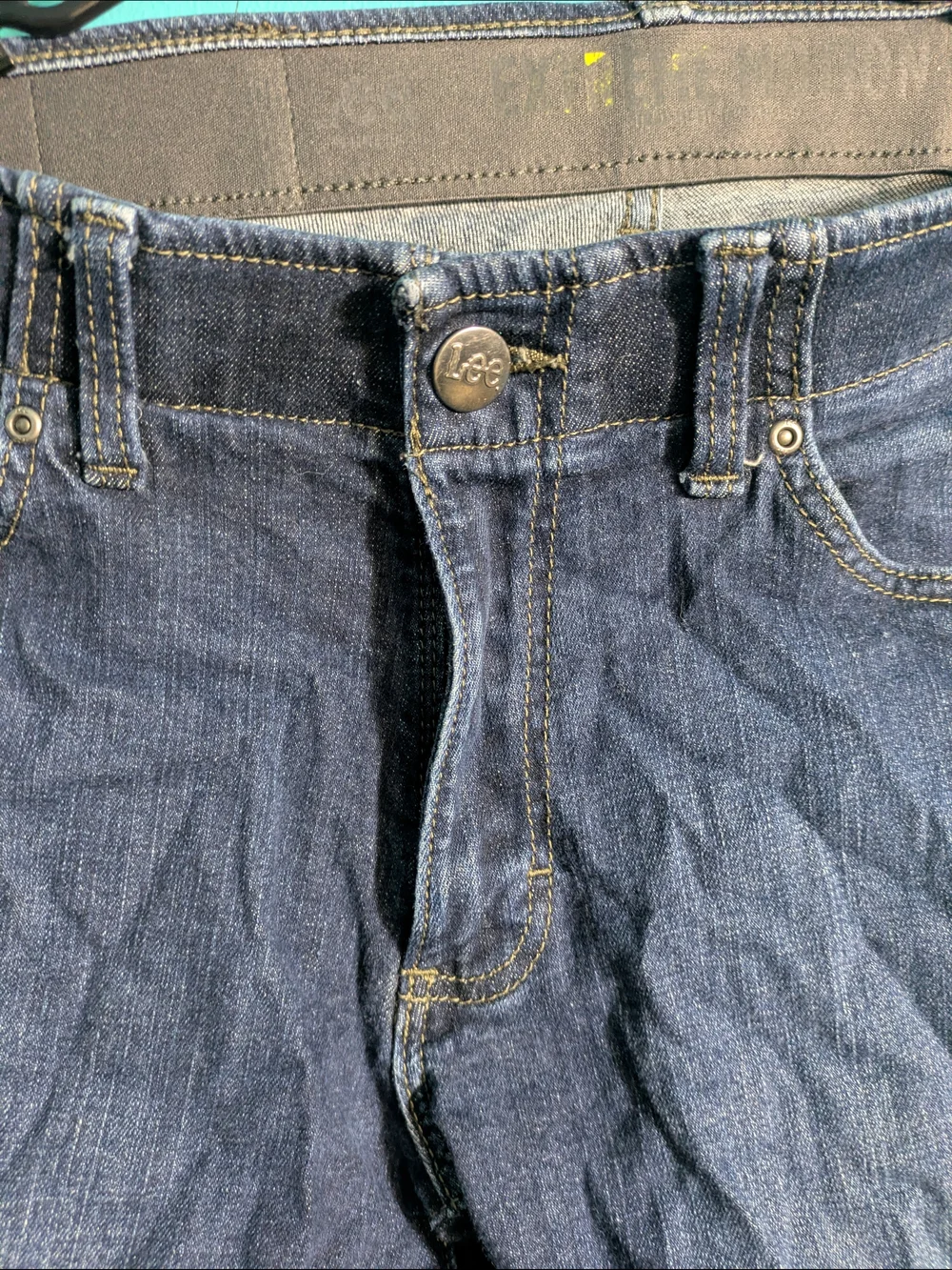 Classic Men's Dark Blue Denim Jeans